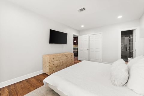 Tiny photo for 1810 Sanchez ST, Austin, TX 78702 (MLS # 1853713)