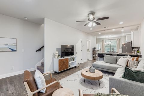 Tiny photo for 18803 Hogan CIR #14, Point Venture, TX 78645 (MLS # 9689021)