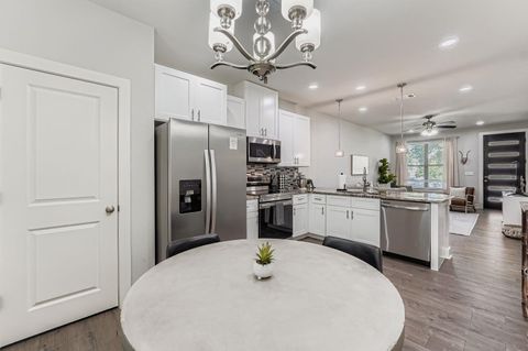 Tiny photo for 18803 Hogan CIR #14, Point Venture, TX 78645 (MLS # 9689021)