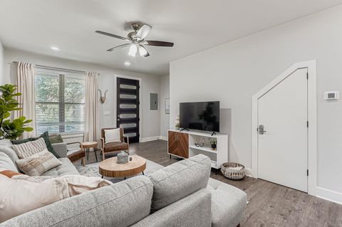 Tiny photo for 18803 Hogan CIR #14, Point Venture, TX 78645 (MLS # 9689021)