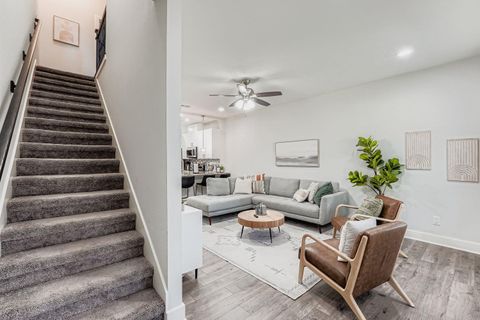 Tiny photo for 18803 Hogan CIR #14, Point Venture, TX 78645 (MLS # 9689021)