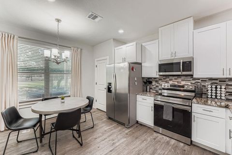 Tiny photo for 18803 Hogan CIR #14, Point Venture, TX 78645 (MLS # 9689021)