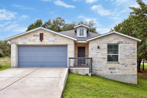 Photo of 2612 American DR, Lago Vista, TX 78645 (MLS # 3163080)