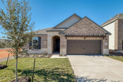 1609 Garlock DR Leander TX 78641