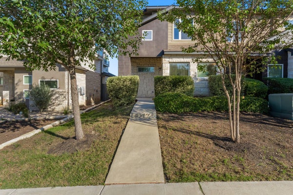 9508 WHISPER WILLOW BLVD, MANOR, TX 78653 - Image 299d6f4b8257d1bc5593be9bebedf12e/3681979449