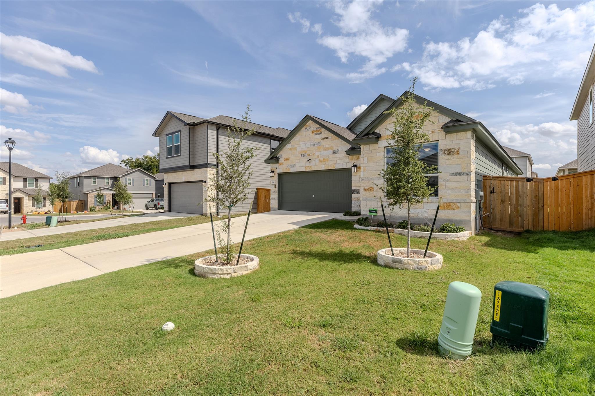 236 Colonel McNally LOOP