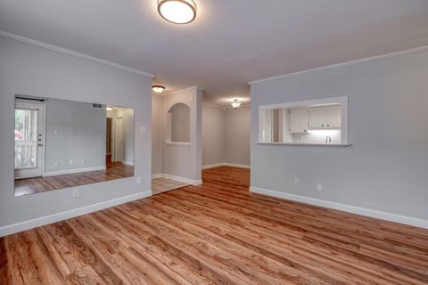 Photo of 8210 Bent Tree RD #153, Austin, TX 78759 (MLS # 9657353)