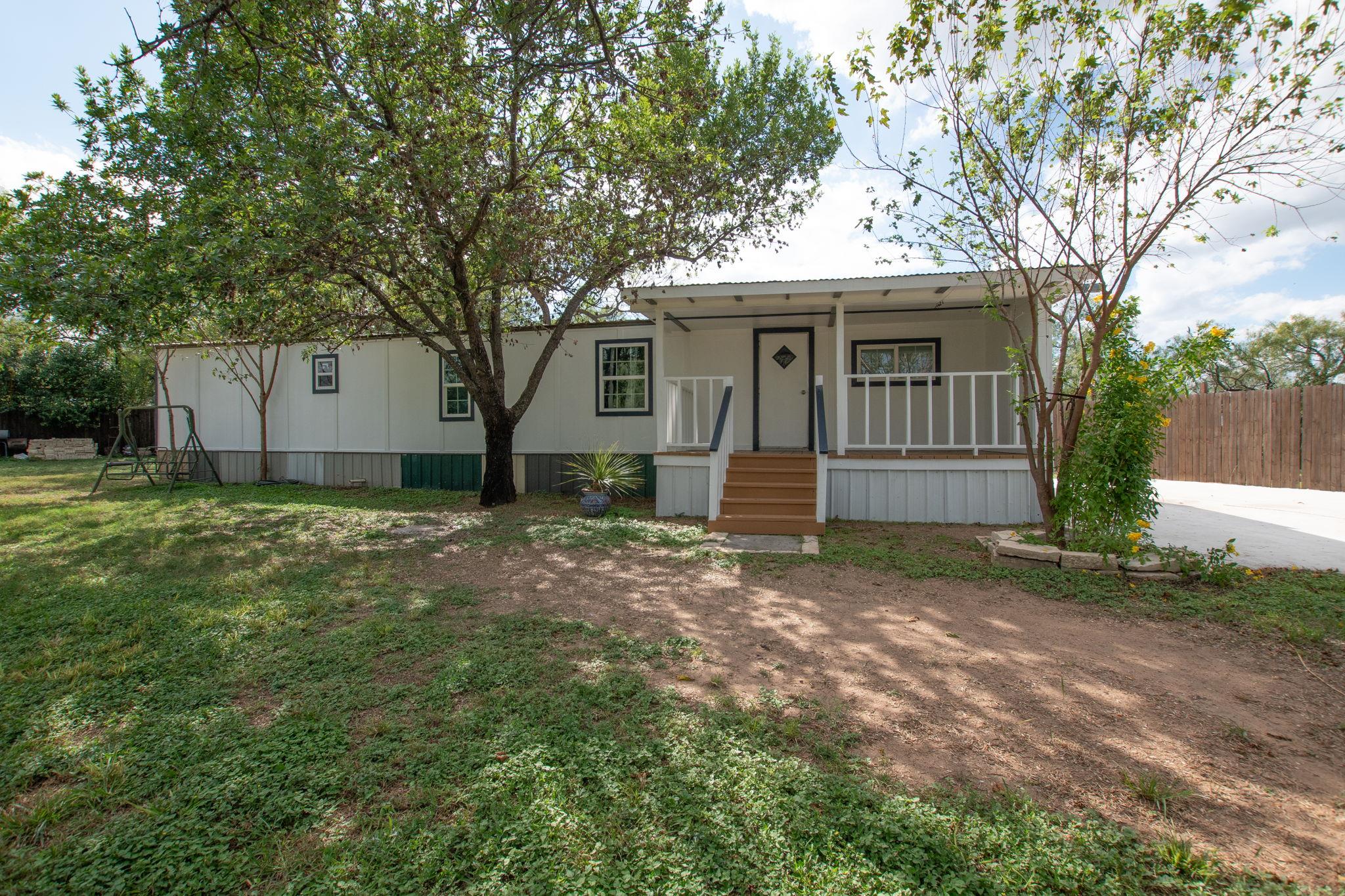 105 Conroe CT