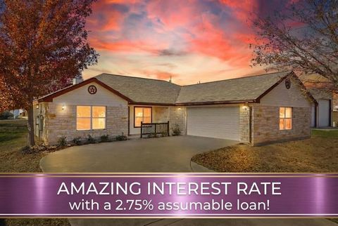 143 Boulder DR Kingsland TX 78639