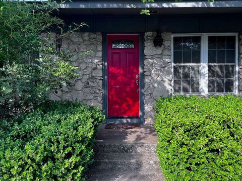 206 S Mustang Ave Cedar Park TX 78613