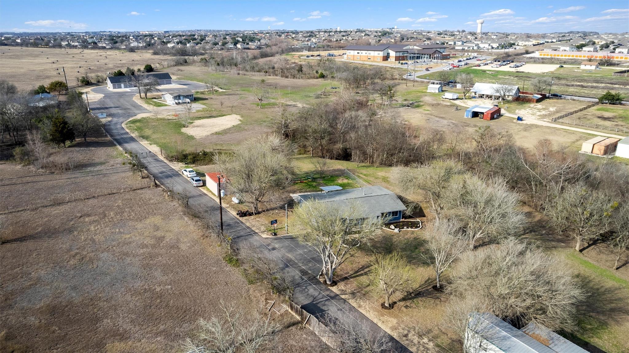 2203 Windy Hill RD