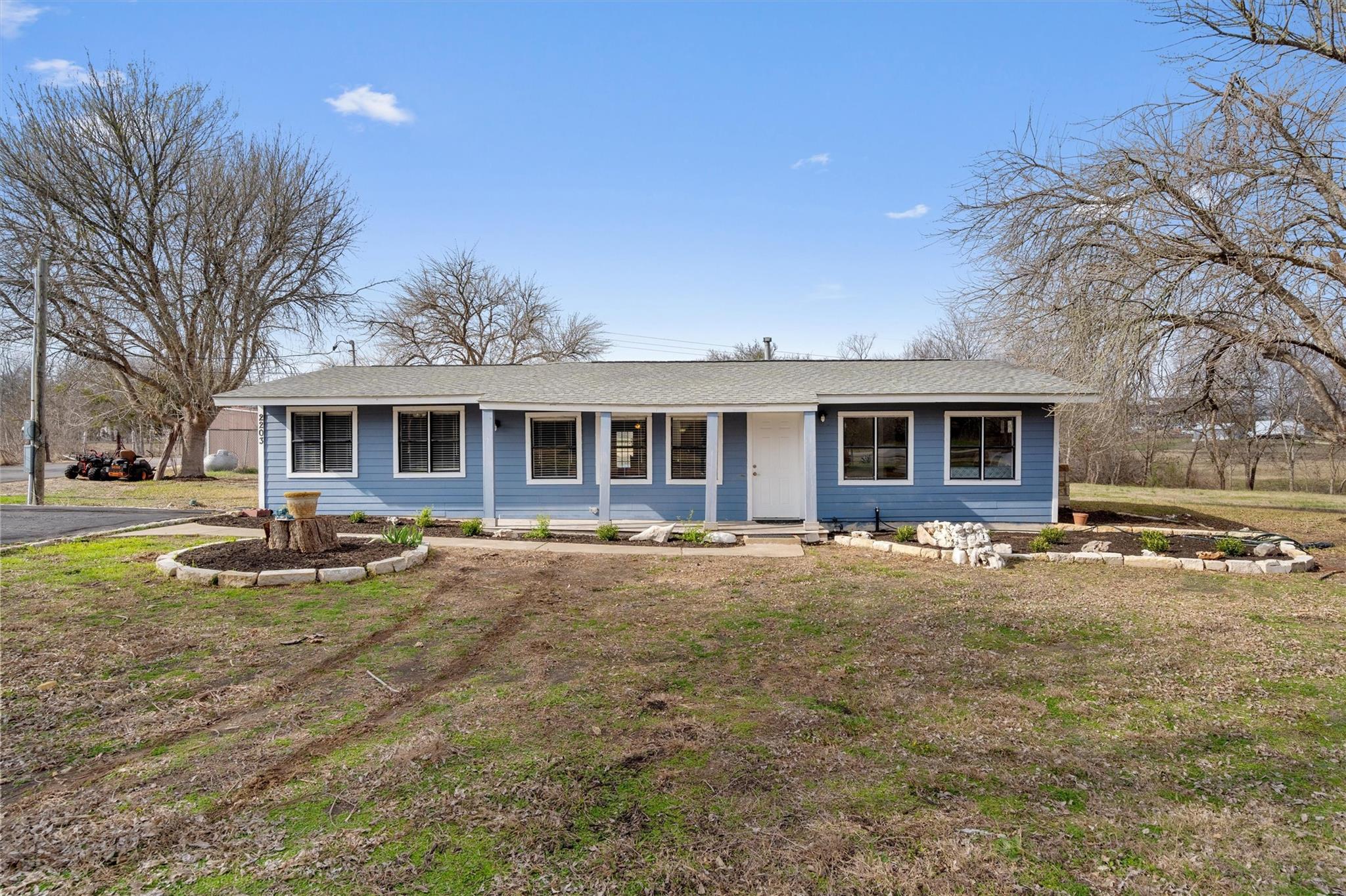 2203 Windy Hill RD