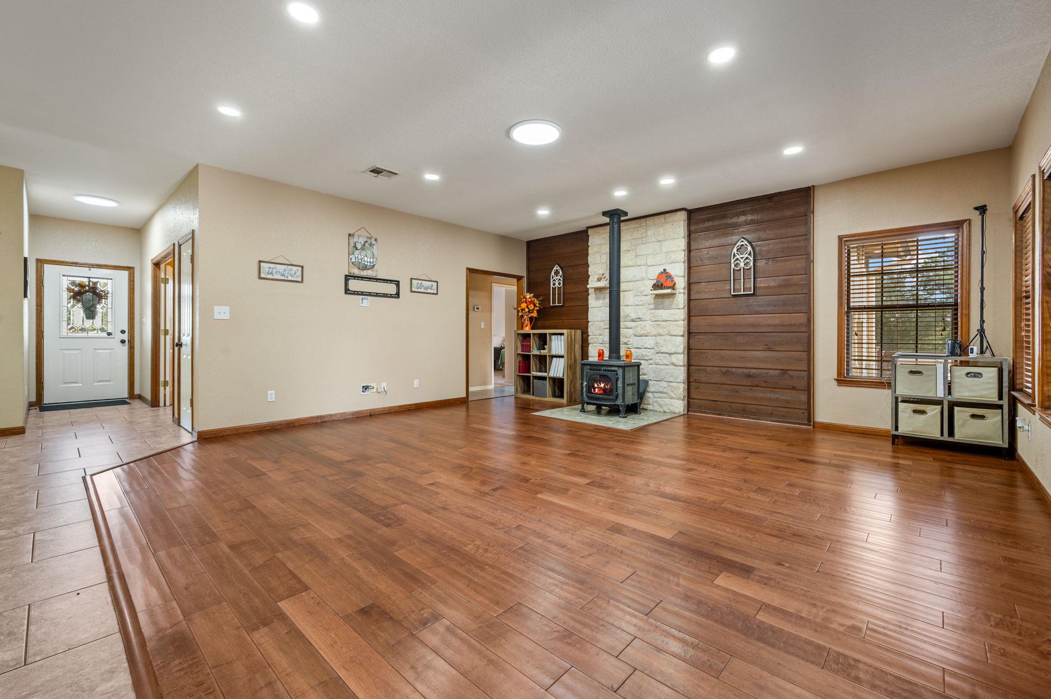 225 Foust DR
