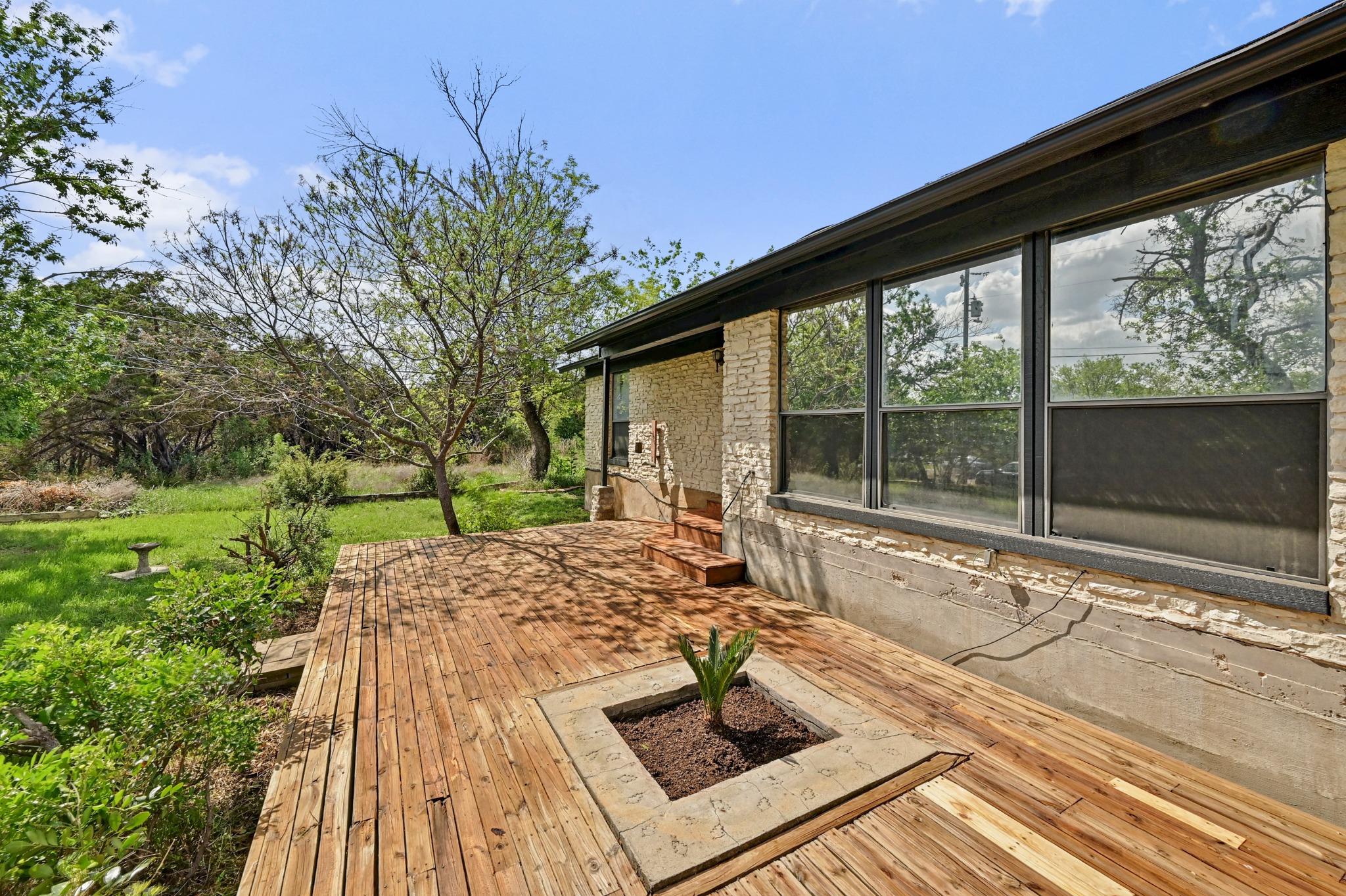 21506 Horseshoe LOOP