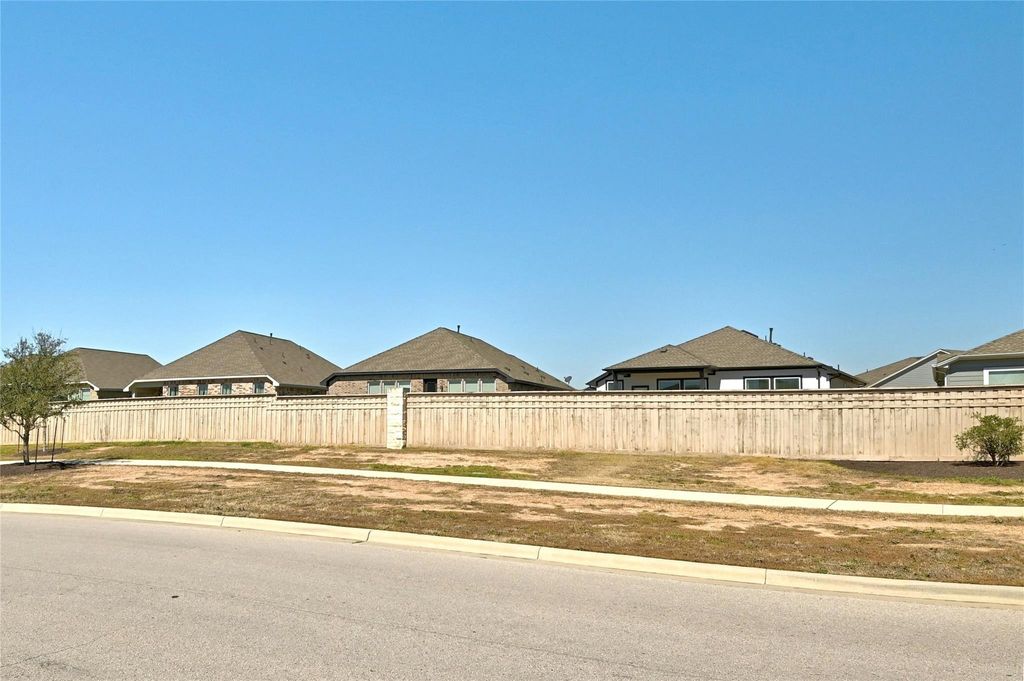 listing image 24