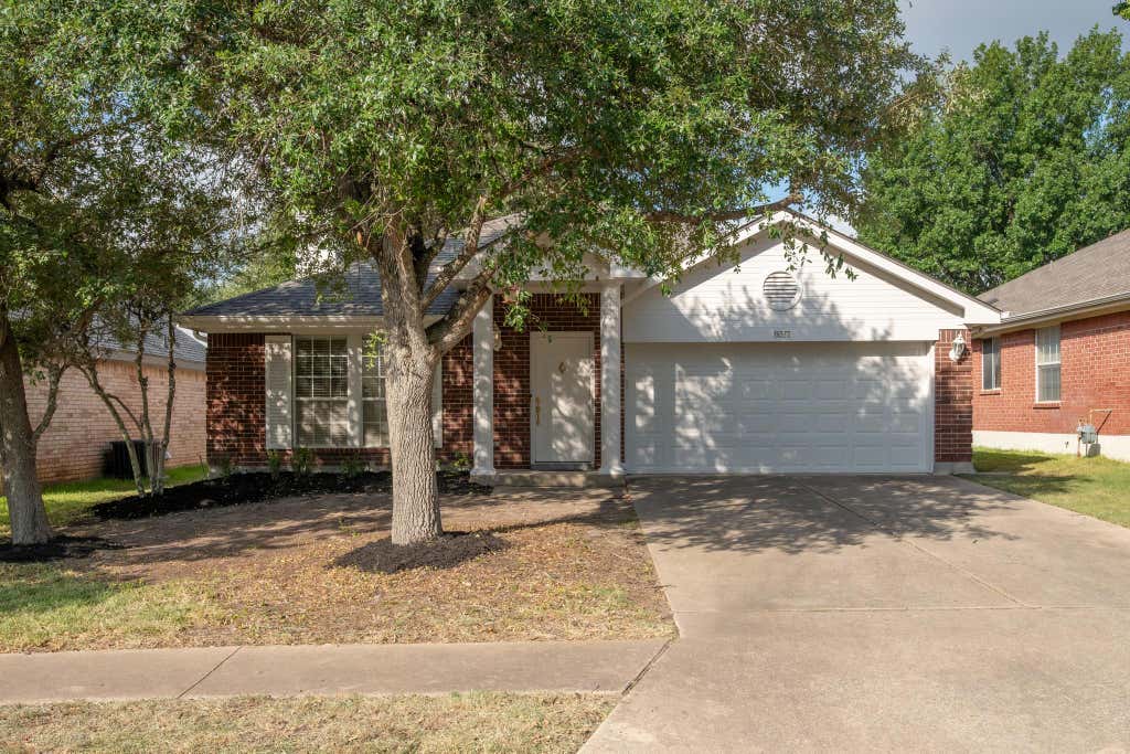 Photo of 8517 Bobcat DR, Round Rock, TX 78681 (MLS # 6813896)