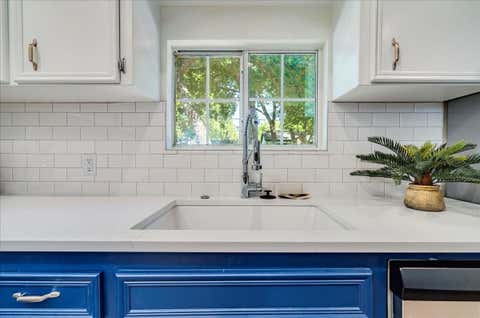 Tiny photo for 1120 Spur ST, Austin, TX 78721 (MLS # 2956540)