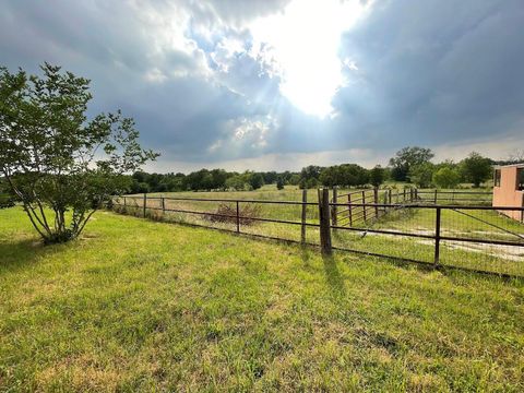5001 Blue Bluff RD Austin TX 78724