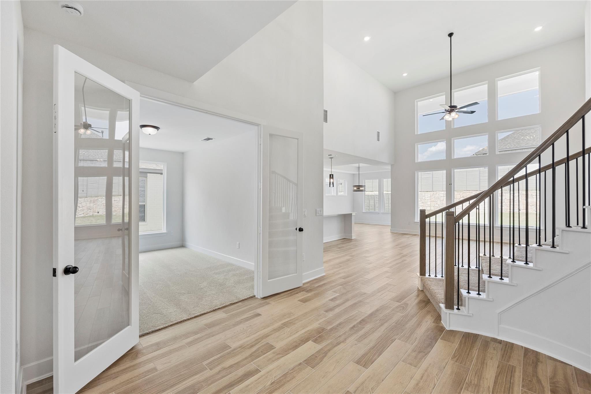 921 Violet Sunset DR