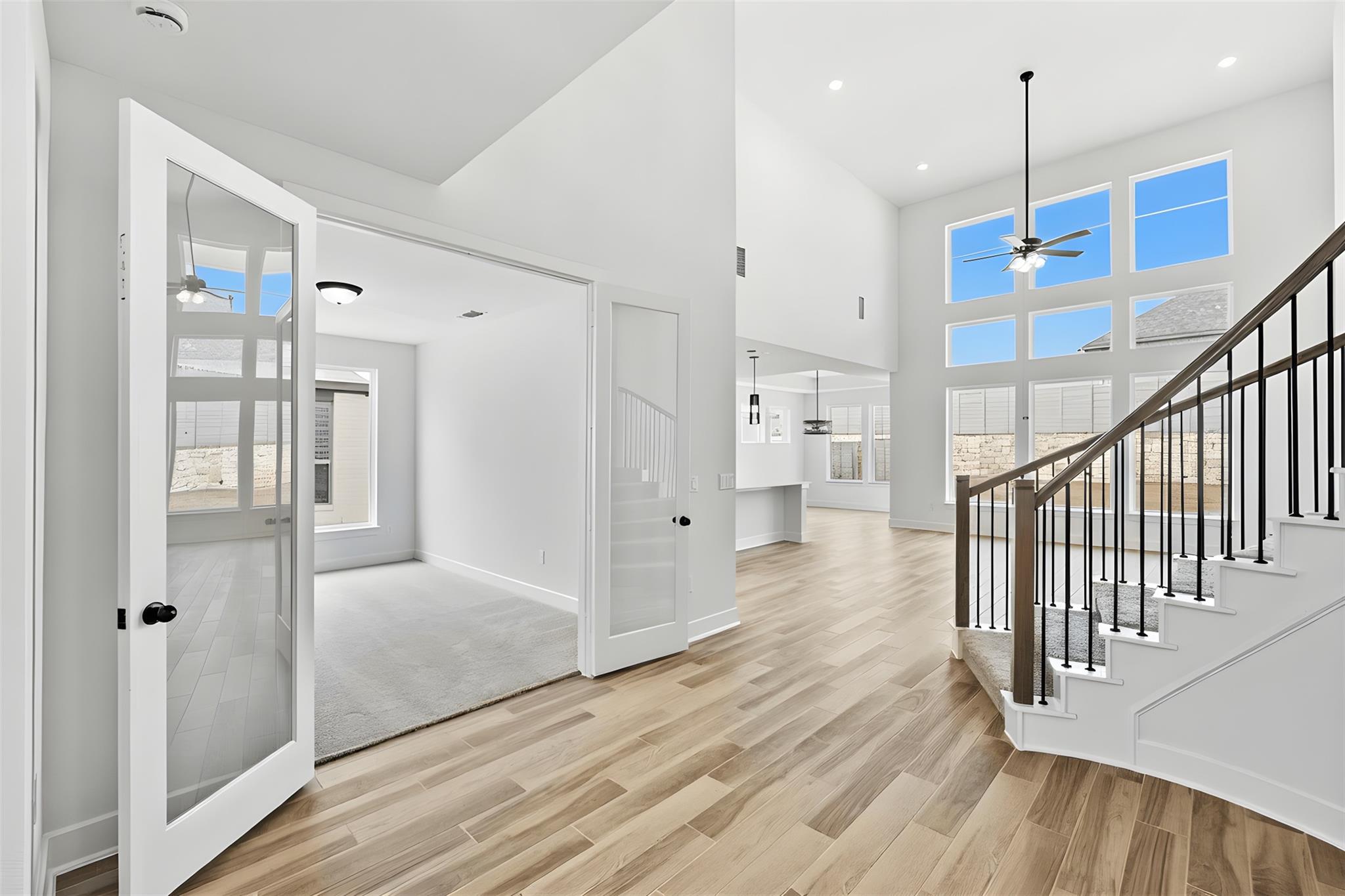 921 Violet Sunset DR