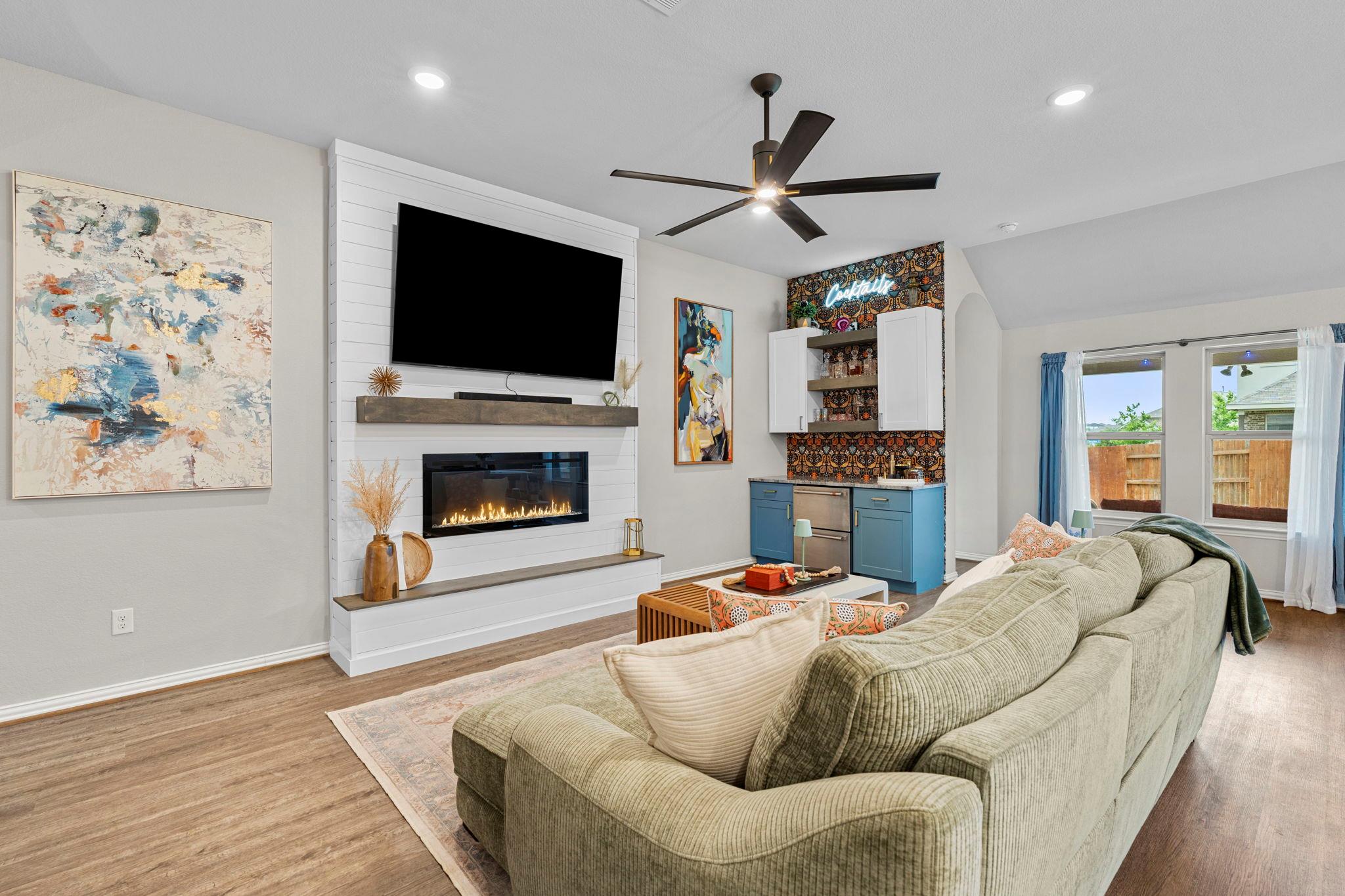 115 Oleander LOOP