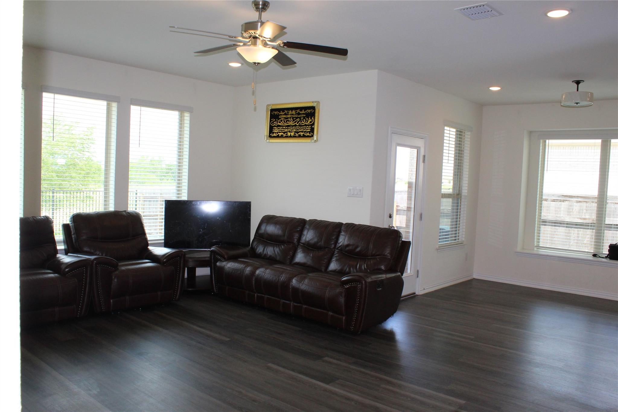 352 Cherrystone LOOP