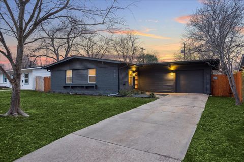 Photo of 8708 Brookfield DR, Austin, TX 78758 (MLS # 8088854)