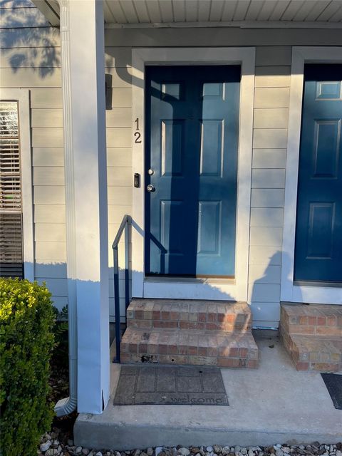 Photo of 5604 Woodrow Ave #12, Austin, TX 78756 (MLS # 8329106)