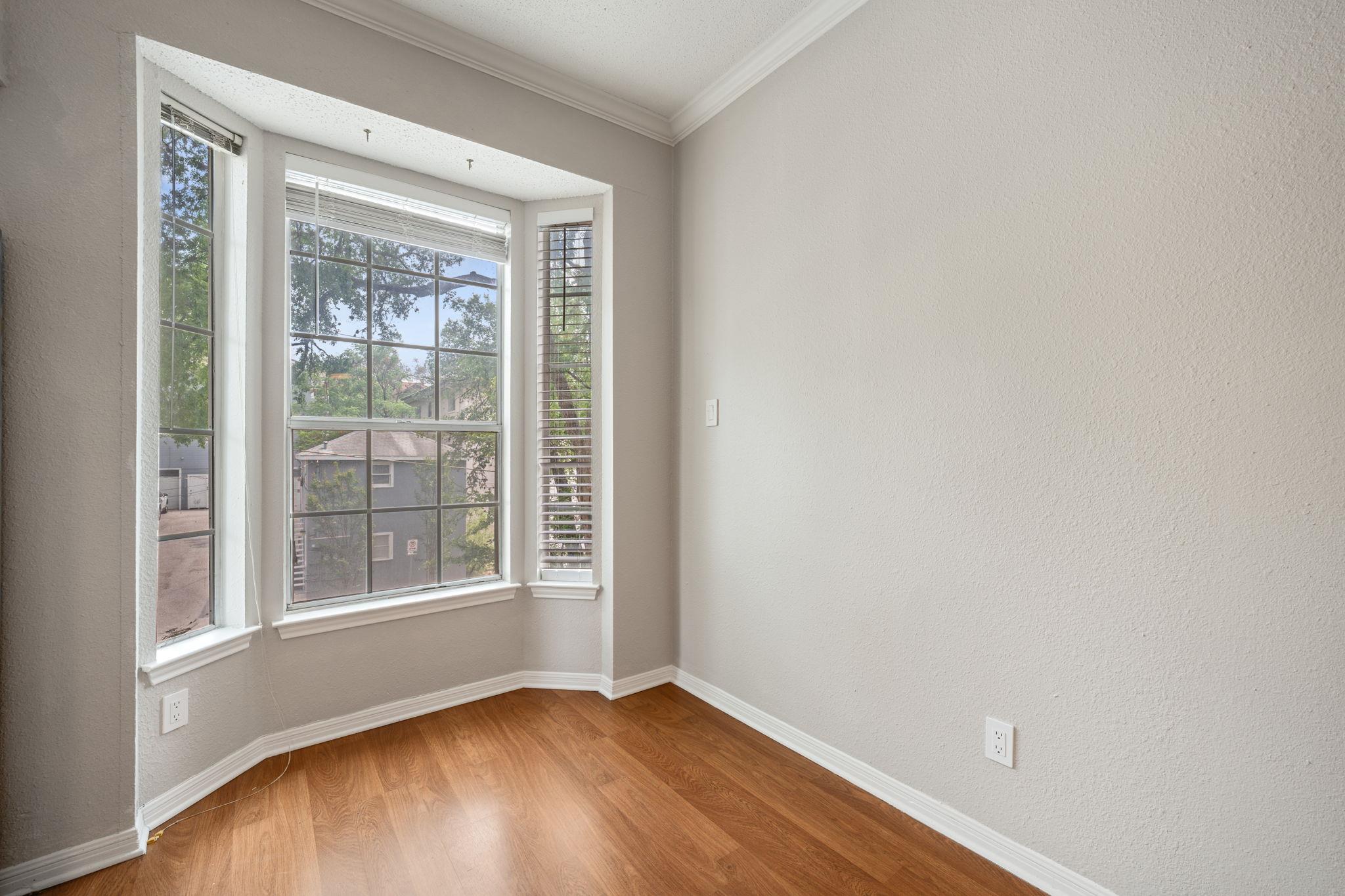 3111 Tom Green ST 208