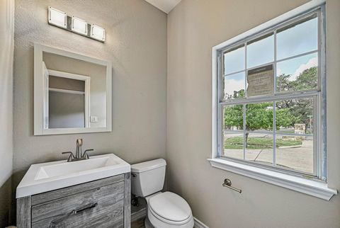 Tiny photo for 305 AUGUSTA CV, Point Venture, TX 78645 (MLS # 5373519)