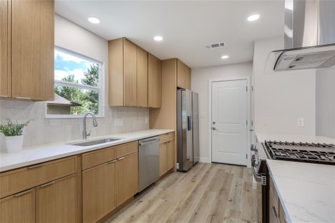 Tiny photo for 2333 Aldford DR, Austin, TX 78745 (MLS # 9246291)