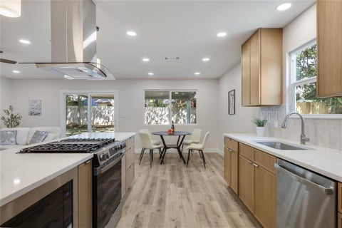 Tiny photo for 2333 Aldford DR, Austin, TX 78745 (MLS # 9246291)