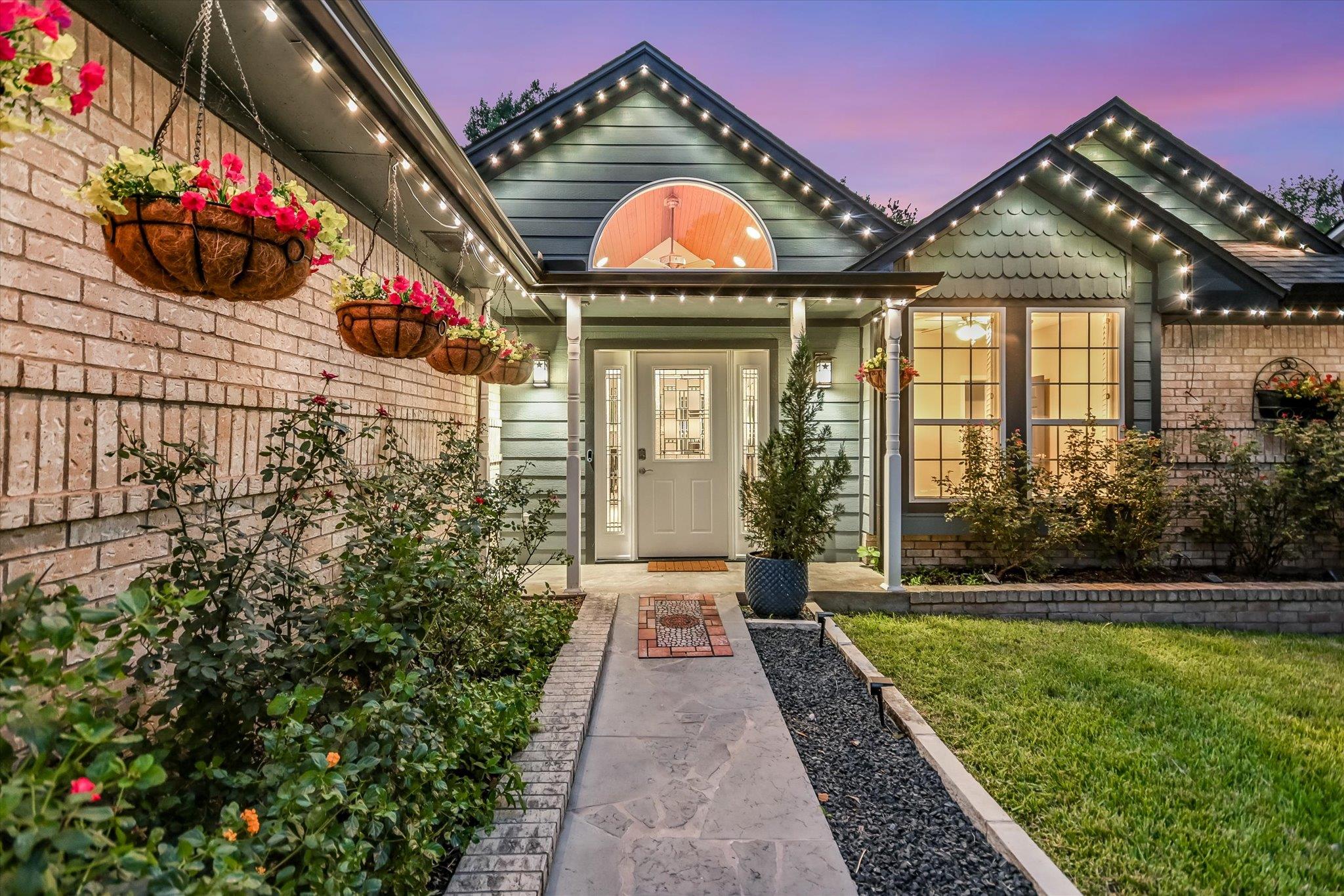 11704 Swearingen DR
