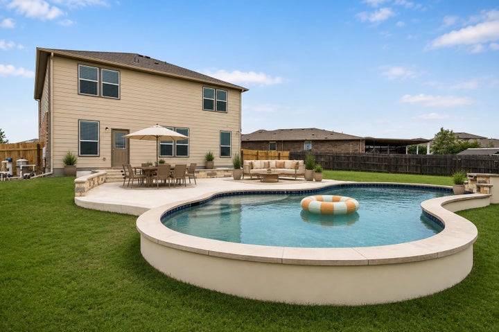 Photo 1 of 40 — 5816 Adair CV, Austin, TX 78754