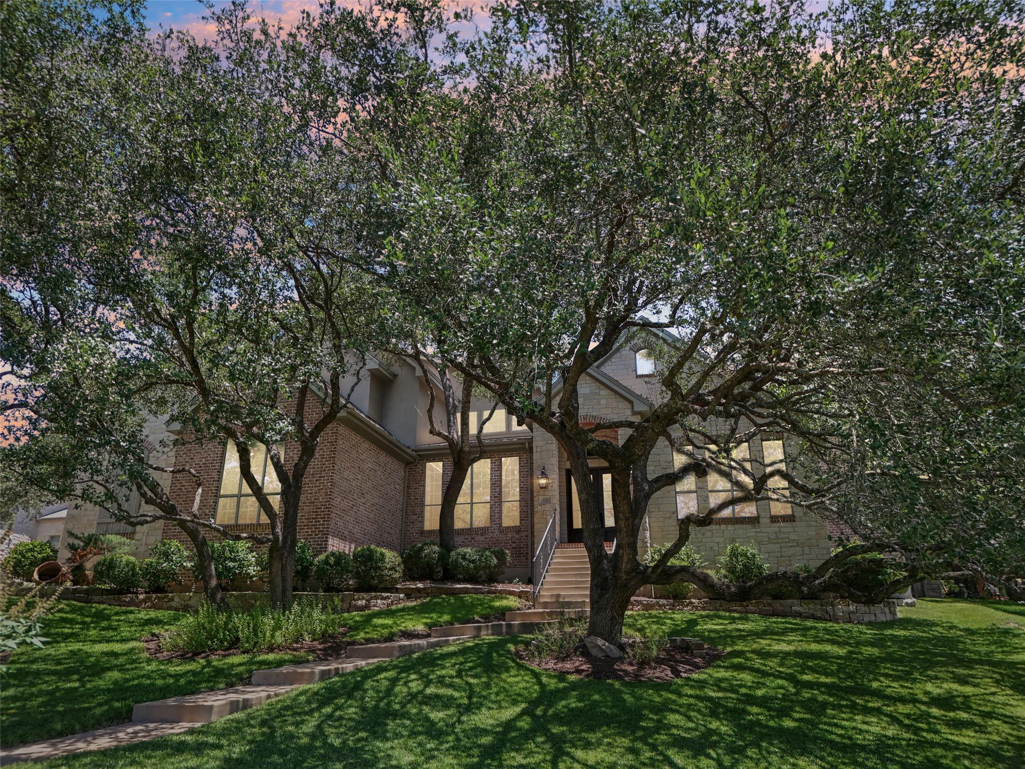 128 Squires DR