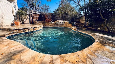 9402 Bluegrass DR Austin TX 78759