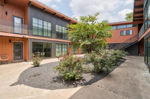 Photo of 400 E 30th ST #200, Austin, TX 78705 (MLS # 6958156)