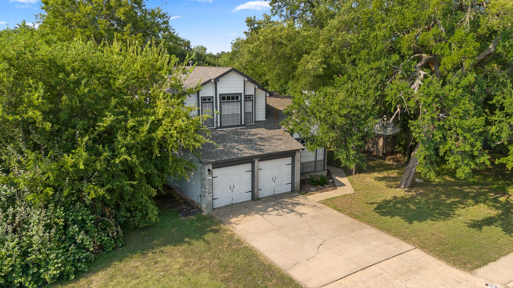 2107 RAINTREE PATH