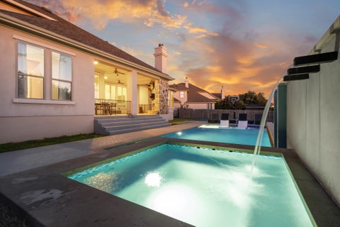 Photo of 9024 Eagle Vista CT, Austin, TX 78738 (MLS # 4444905)
