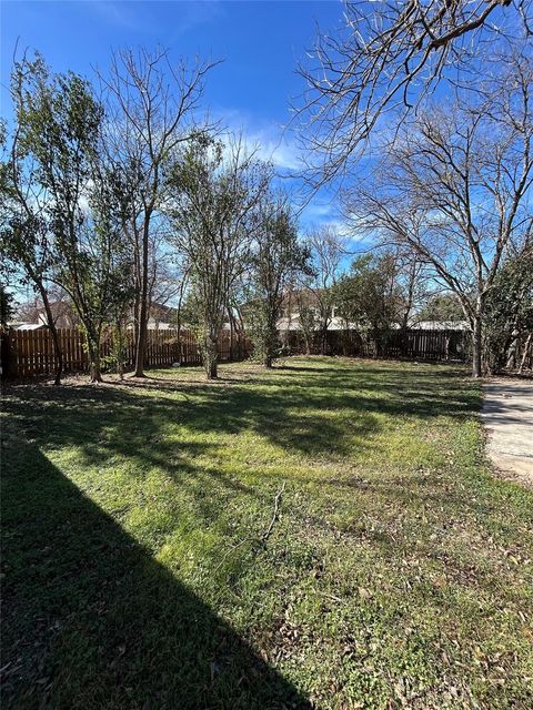 Tiny photo for 4322 James Casey ST, Austin, TX 78745 (MLS # 5832654)