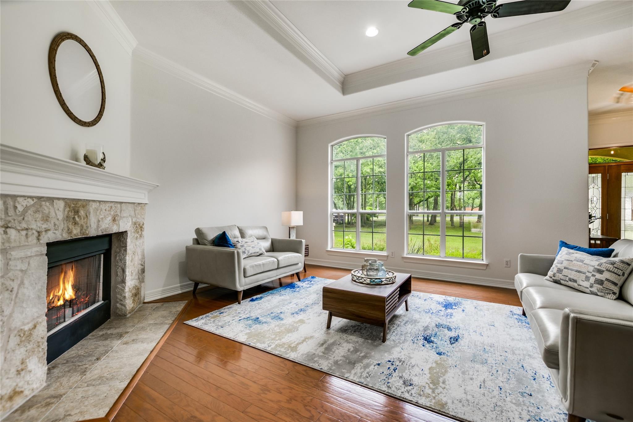 112 Oak Plaza DR