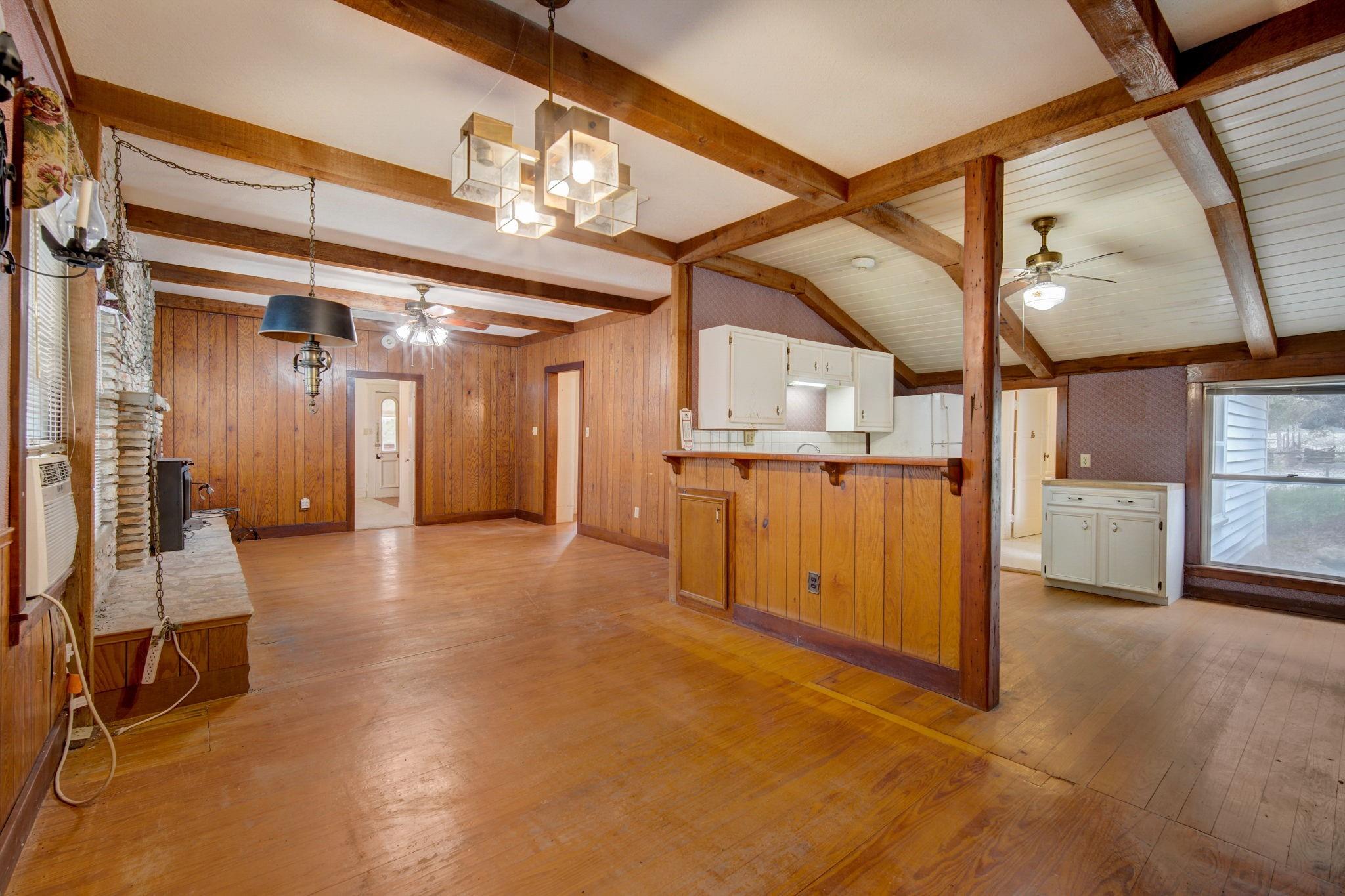 6925 FM 3237 ST