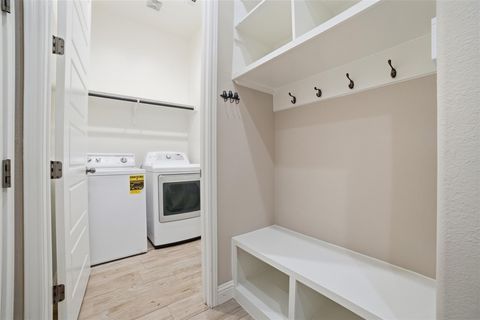 Tiny photo for 5200 Cornflower DR, Austin, TX 78739 (MLS # 5742035)