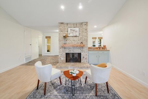 Tiny photo for 1400 Doonesbury DR, Austin, TX 78758 (MLS # 8109040)