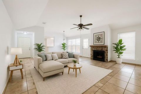 Photo of 14303 Kincheloe ST, Austin, TX 78725 (MLS # 8710929)