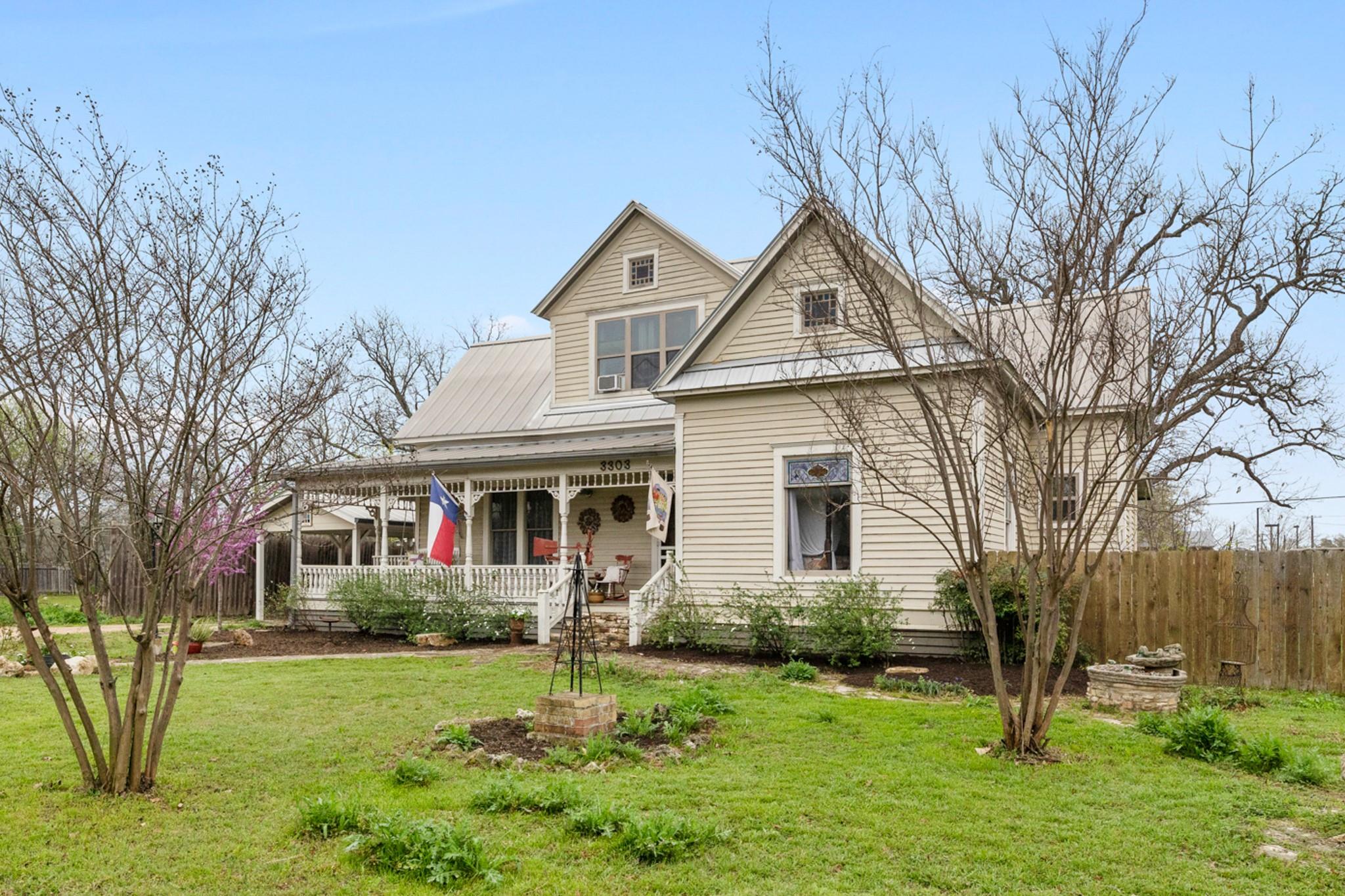 3303 Ranch Road 1869