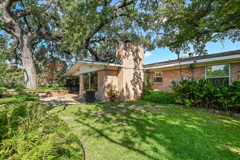Tiny photo for 1613 Lupine LN, Austin, TX 78741 (MLS # 4654581)