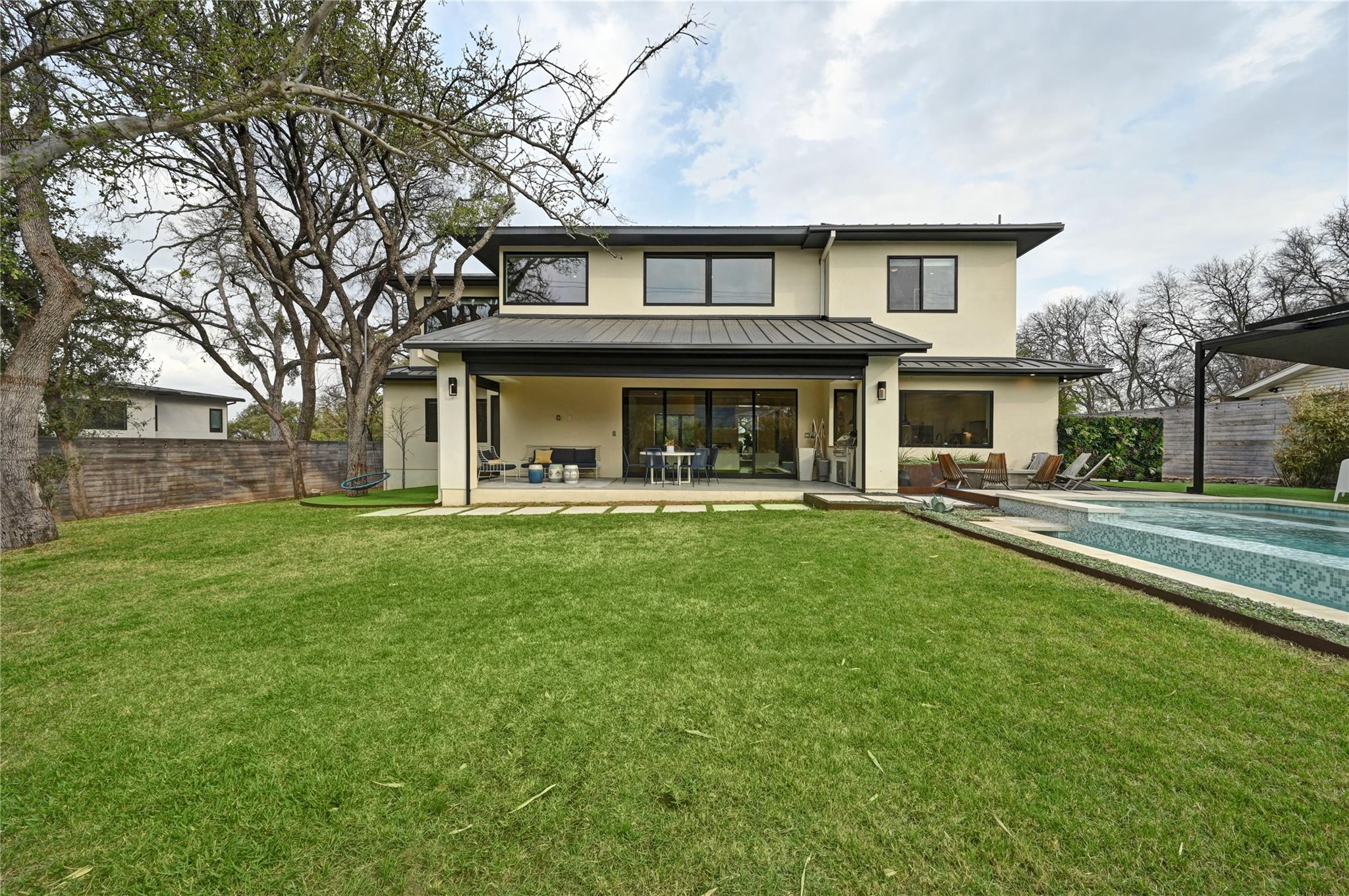 308 Briarwood TRL