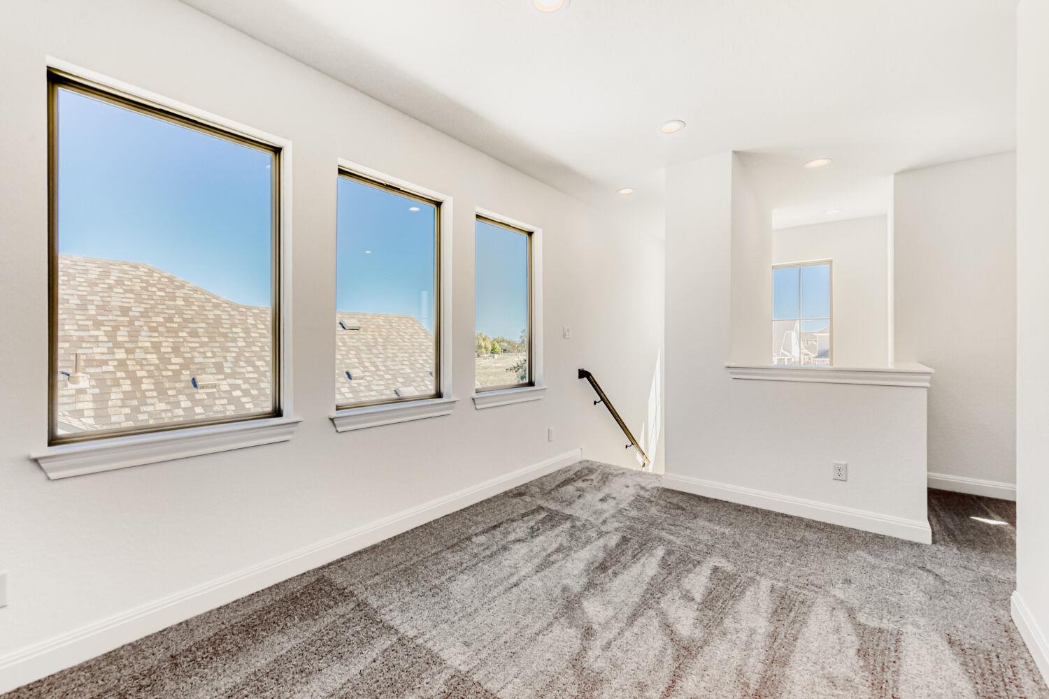 175 International ST