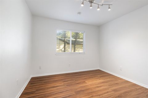 Tiny photo for 4504 Oak Creek DR, Austin, TX 78727 (MLS # 7657112)